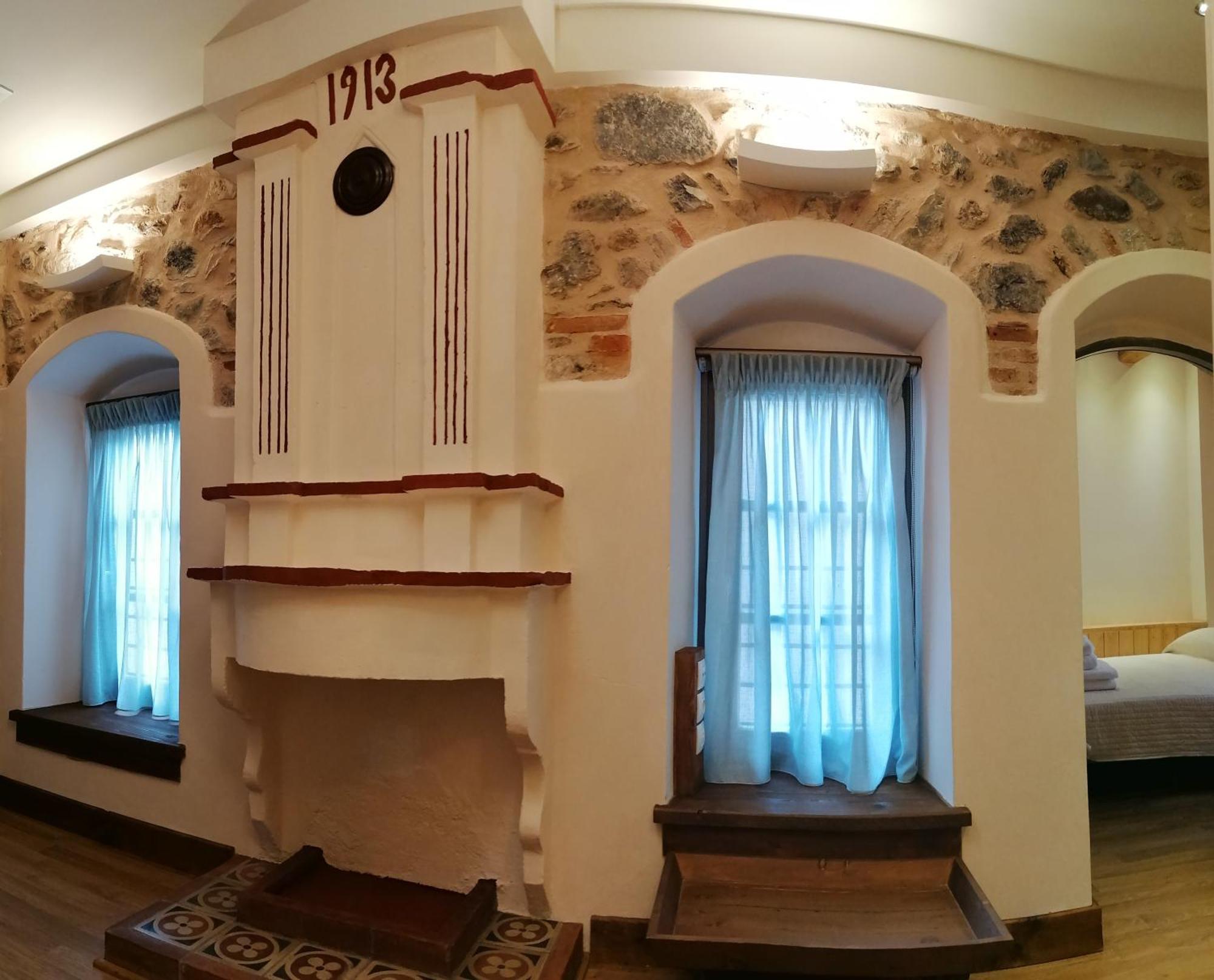 Riverbed Traditional Guest House Litókhoron Rom bilde